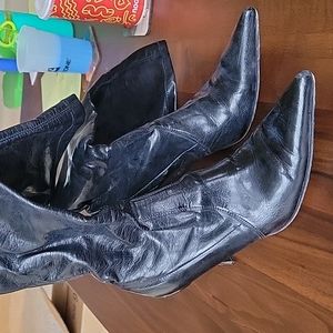 Donald J Pliner Boots